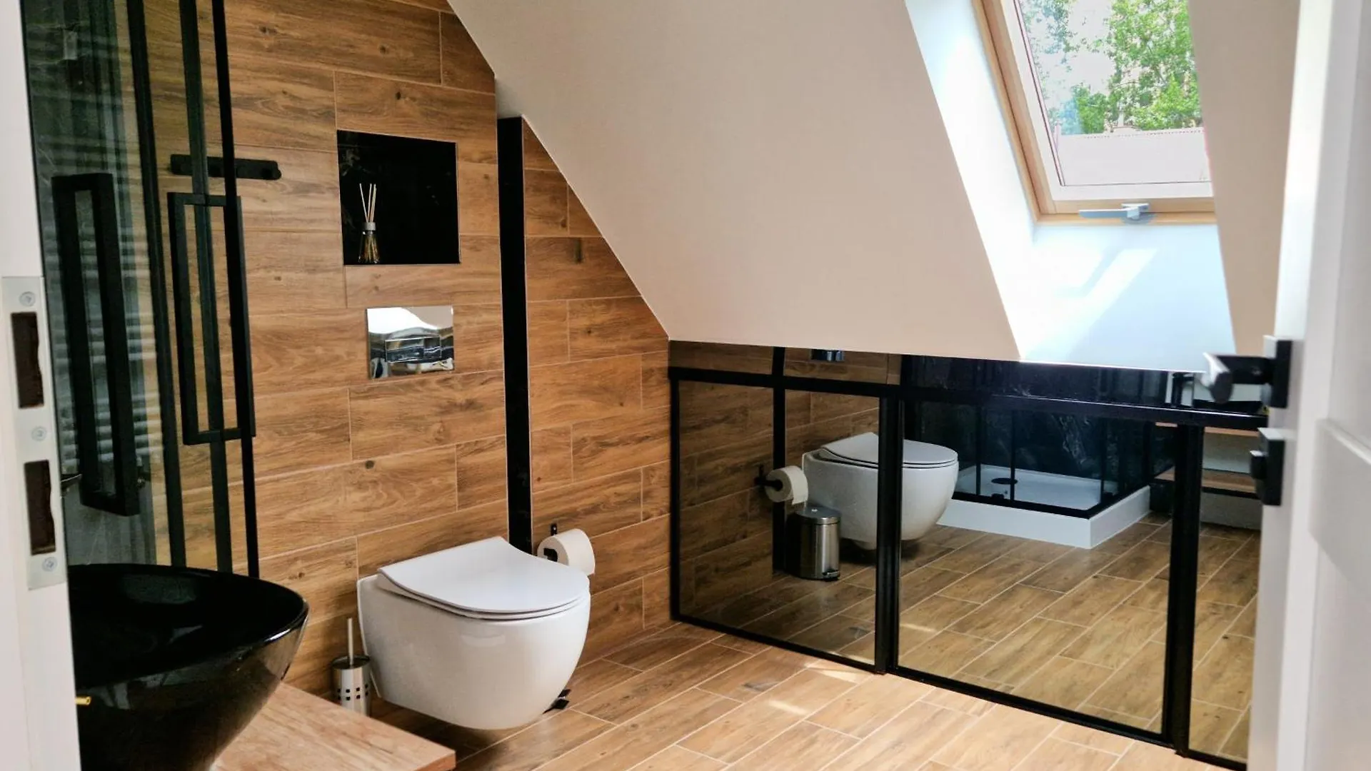 Apartment Stylowy Dom Z Ogrodem I Prywatnym Parkingiem Krakow Poland