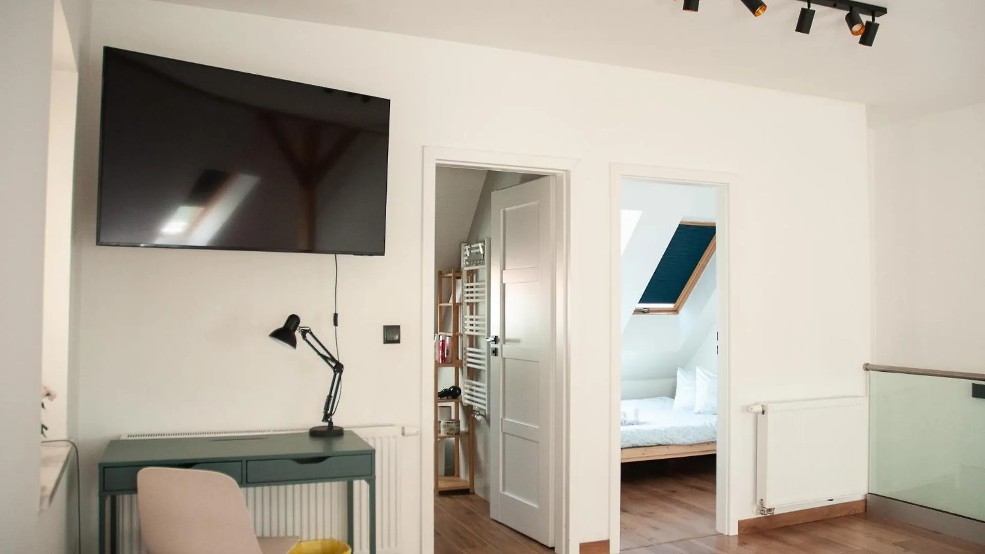 Apartment Stylowy Dom Z Ogrodem I Prywatnym Parkingiem Krakow