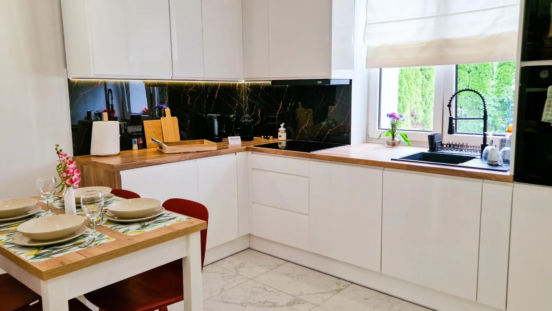 Apartment Stylowy Dom Z Ogrodem I Prywatnym Parkingiem Krakow Poland