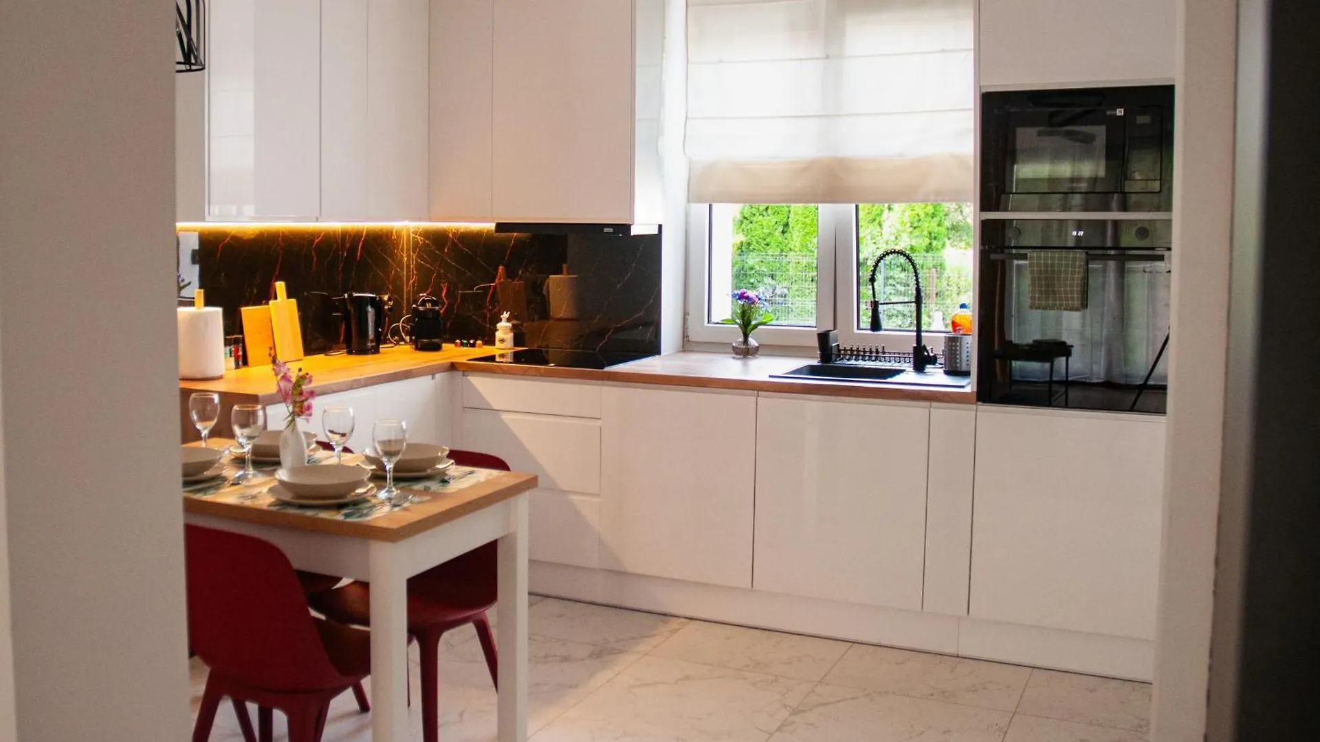 Apartment Stylowy Dom Z Ogrodem I Prywatnym Parkingiem Krakow Poland
