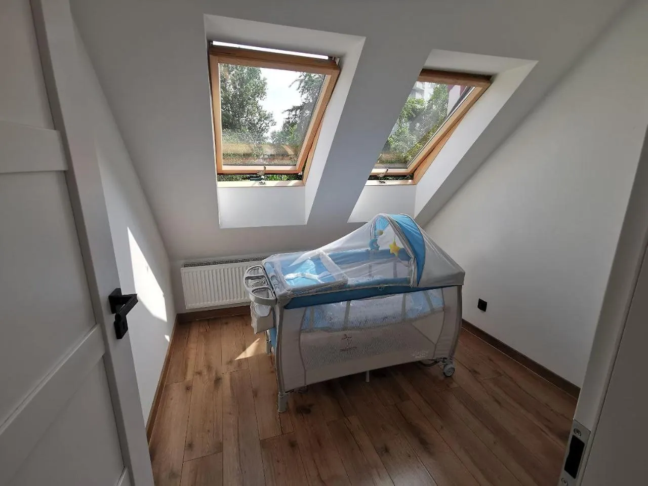 Stylowy Dom Z Ogrodem I Prywatnym Parkingiem Krakow Apartment